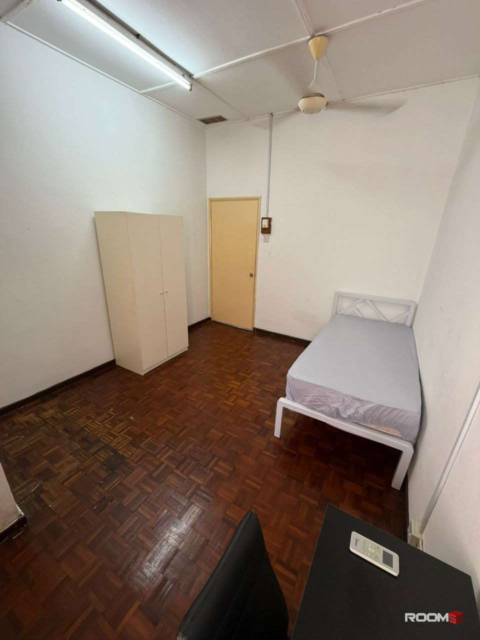 ‼️LOW DEPOSIT‼️SS4C PETALING JAYA MIDDLE ROOM FOR RENT🏠WALKING DISTANCE TO KELANA JAYA LRT🚂🚆🚆
