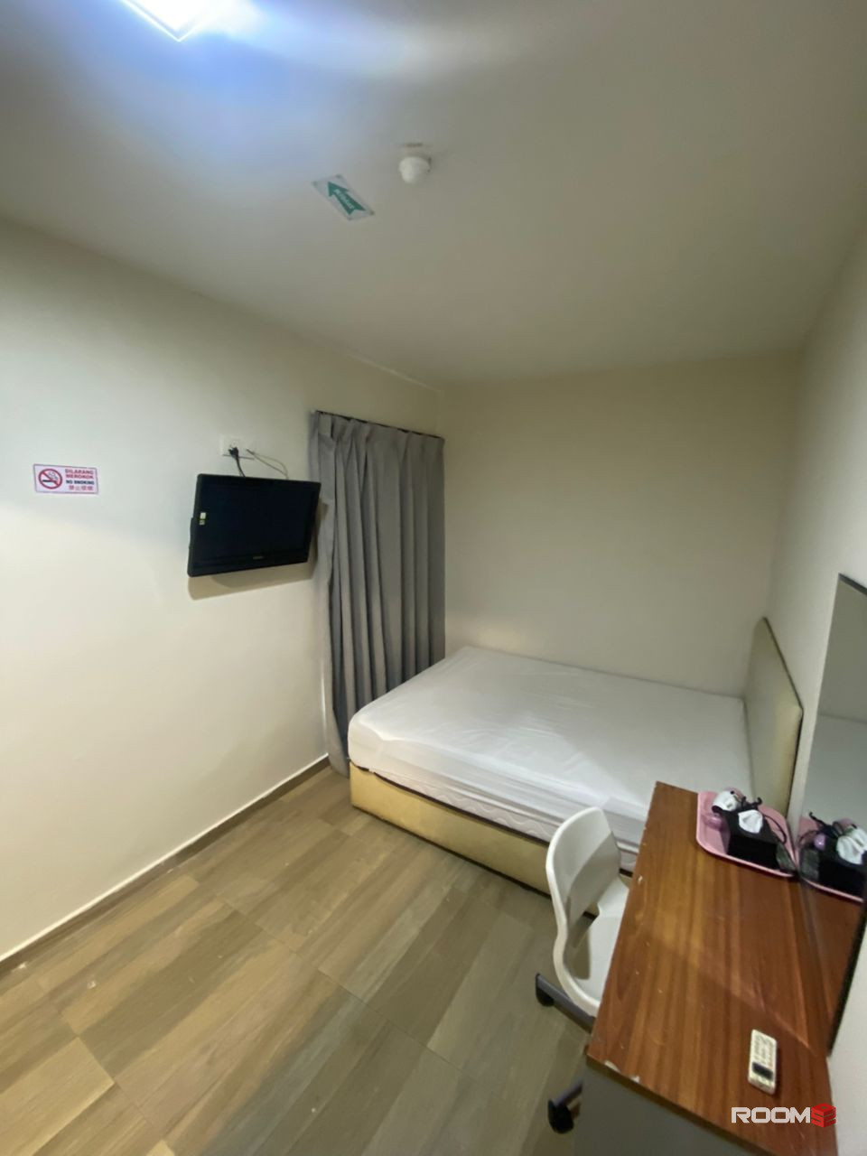 🏠 Move In Today! Fully Furnished Room Near Mid Valley ✨