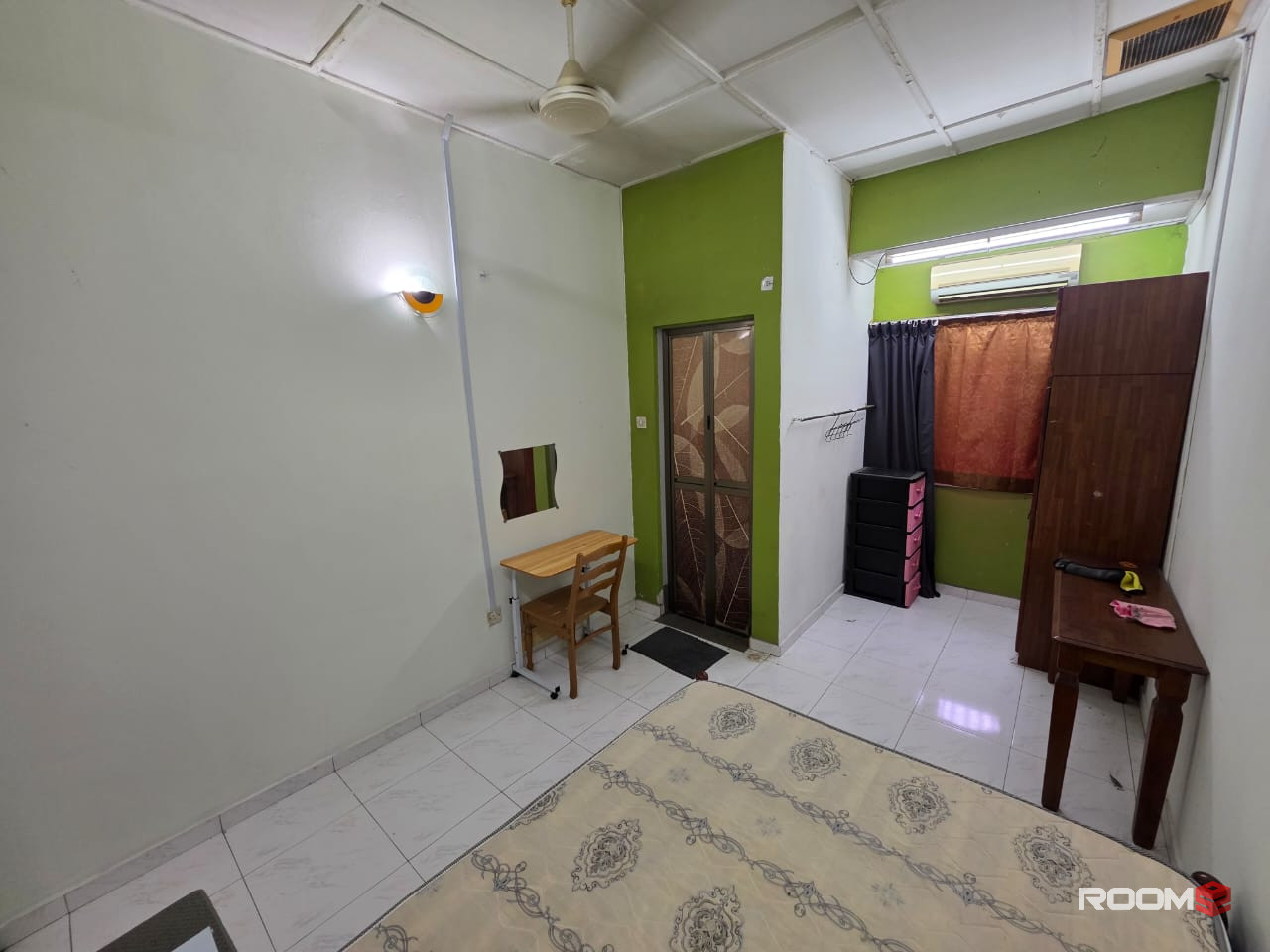 ⚡ Ready to Move In Room in Sri Kembangan | Aircond + WiFi + Furnished