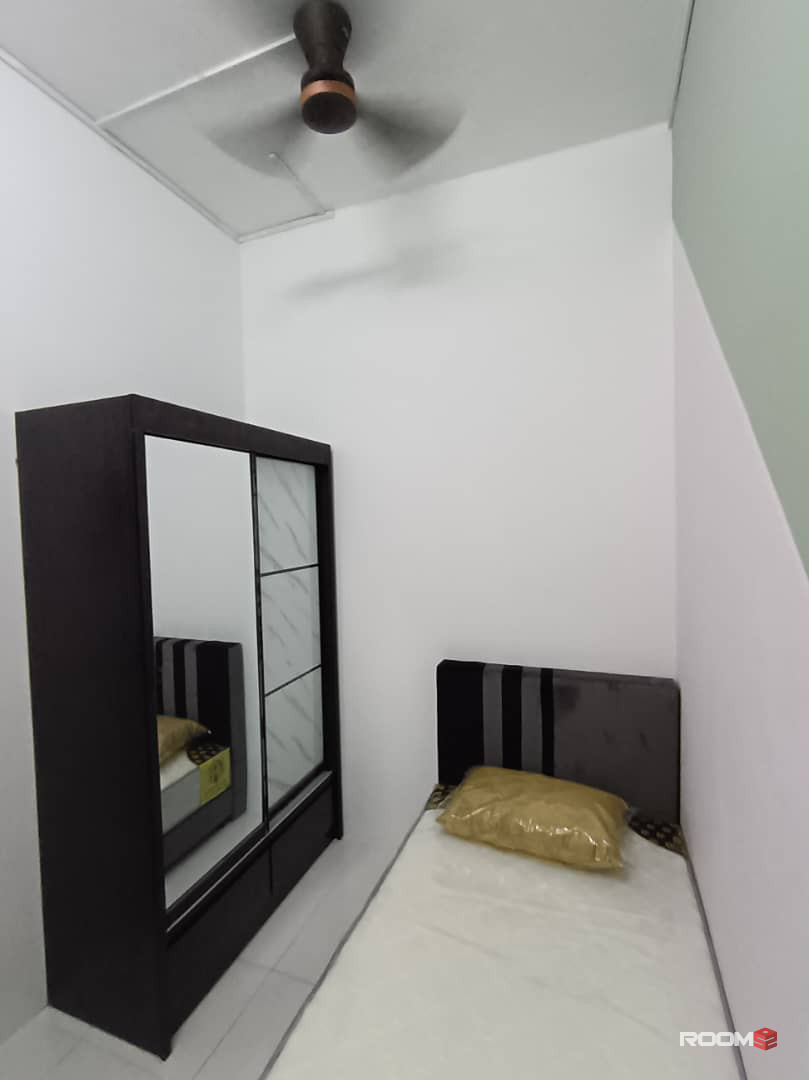 Room for rent at Jentayu Residency @ Tampoi