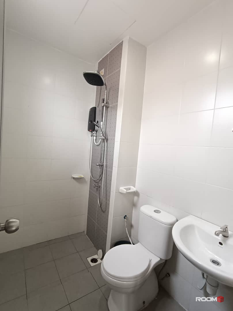 Room for rent at Jentayu Residency @ Tampoi