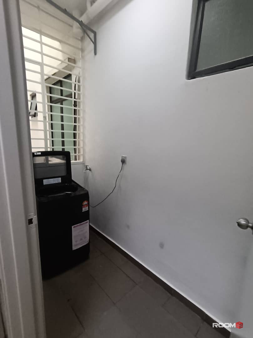 Room for rent at Jentayu Residency @ Tampoi