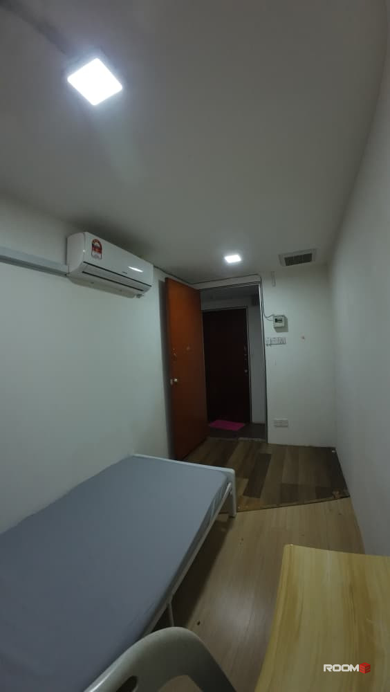 NO DEPOSIT‼️Fully Furnished Room in Puchong | Just a 🚶‍♂️to MRT Puchong Jaya