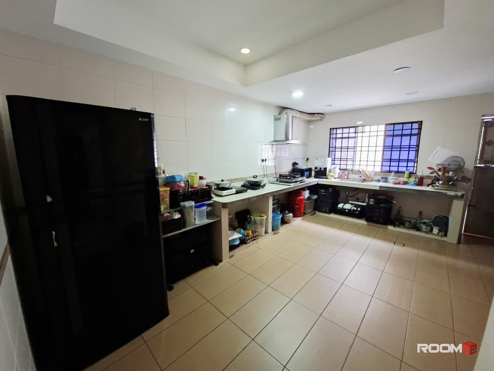 Low Deposit‼️Single Room Rental in Setia Alam 10 Mins to Klang Utama