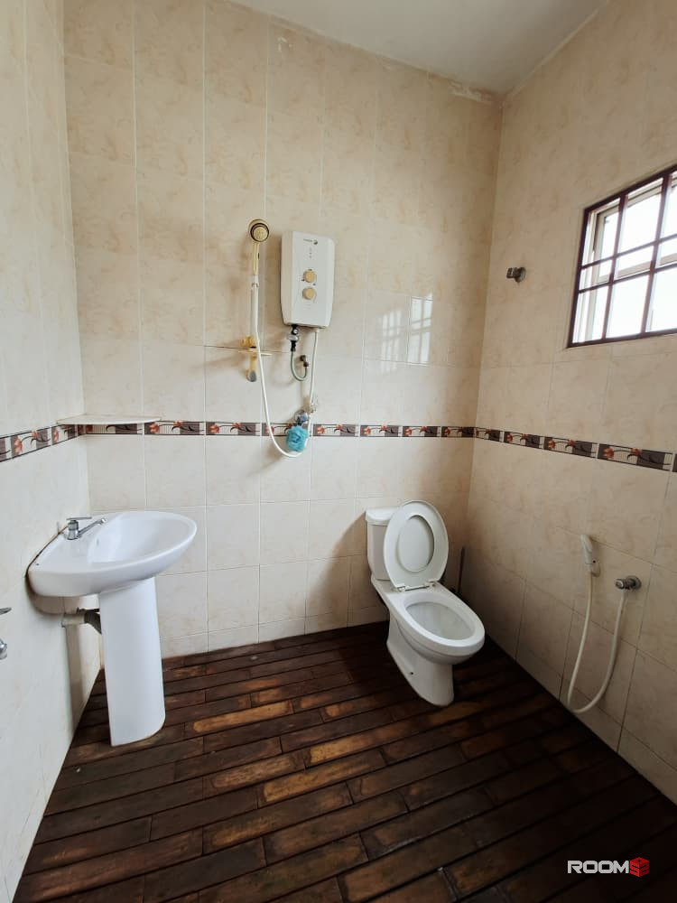 Low Deposit‼️Single Room Rental in Setia Alam 10 Mins to Klang Utama