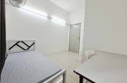 Easy Move-in 🗝️Single Room in Setia Alam with Low Deposit✨✨