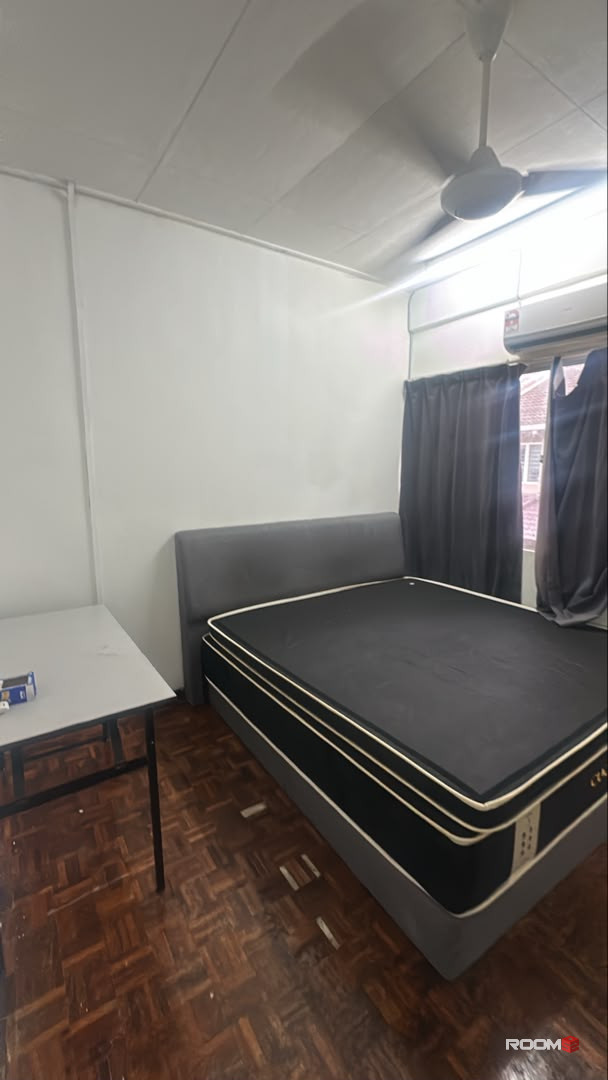 5 mins🚶to Sunway Lagoon BRT Station ✨Middle Room Rental in PJS 9, Bandar Sunway
