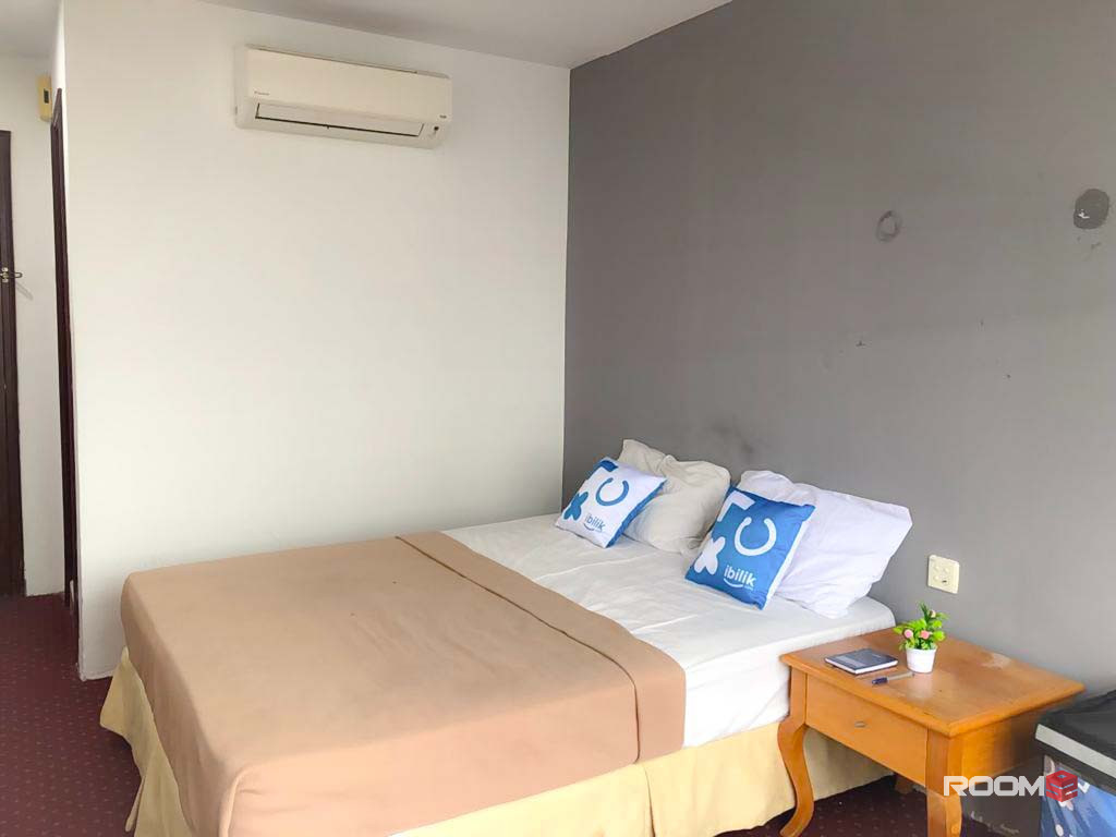 Hotel Room Rent : Zero Deposit, Private Master Room, Attached Bathroom, Non-Sharing, Nearby LRT Station, IOI Boulevard,