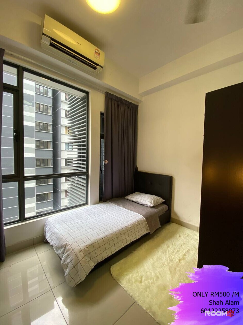 FEMALE UNIT 💯Sharing Room with Fully Furnished (FREE Cleaning Services & Utilities) 📍 Shah Alam