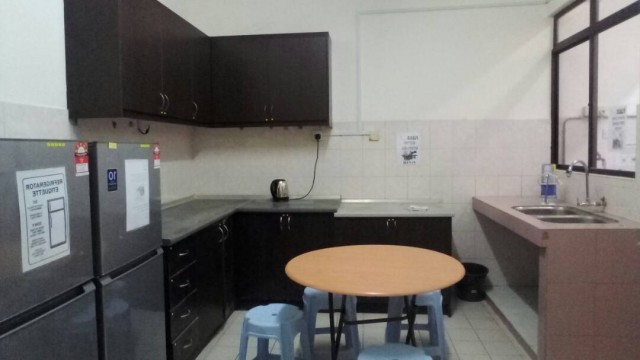 Room For Rent USJ Subang Near Summit, Segi College With Wifi