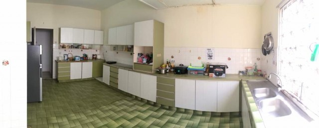 URGENT!!! Comfort Room at Putra Height For Rent with Free Internet