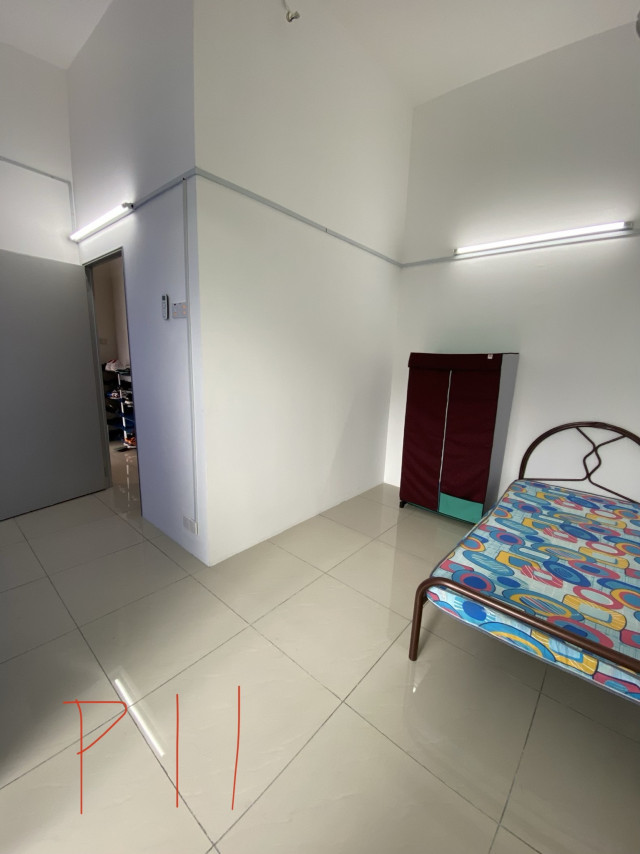 PJ Jalan 22/46 ROOM OPPOSITE TAMAN PARAMOUNT LRT