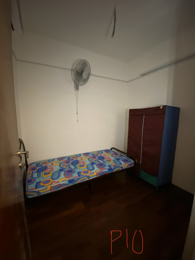 PJ Jalan 22/46 ROOM OPPOSITE TAMAN PARAMOUNT LRT