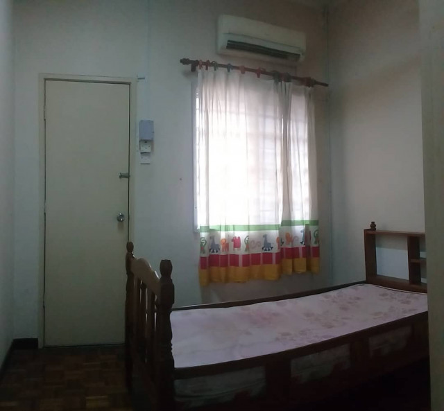 Short Rent Accepted !! Room at Putra Heights