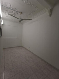 Room for rent in Taman Sea!!!