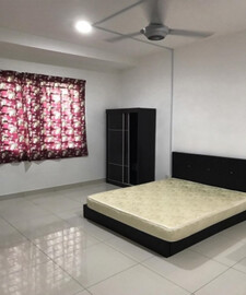 New! Available Medium Room to Rent at Bandar Puteri, Puchong!