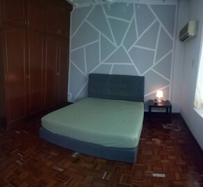 Available Medium Room to Rent at Bandar Puteri, Puchong with Highly Speed WiFi!