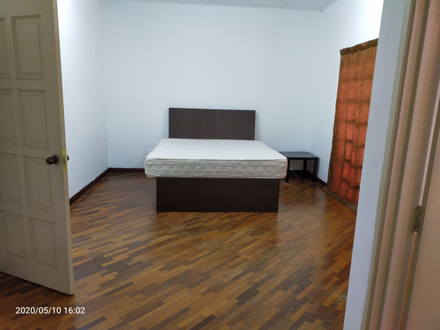 New! Medium Room is Now Available at Bukit Puchong with Lowest Rate. Included Utilities.