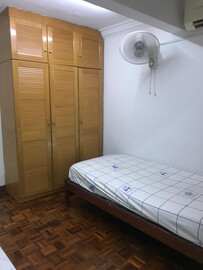 Available room in Subang Jaya
