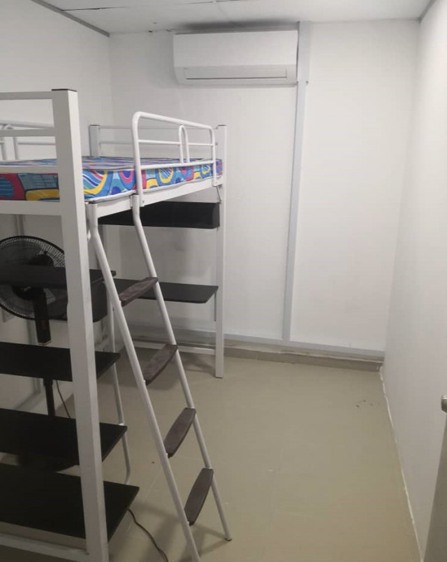 Limited Room at Kelana Jaya! Walking distance to LRT!!
