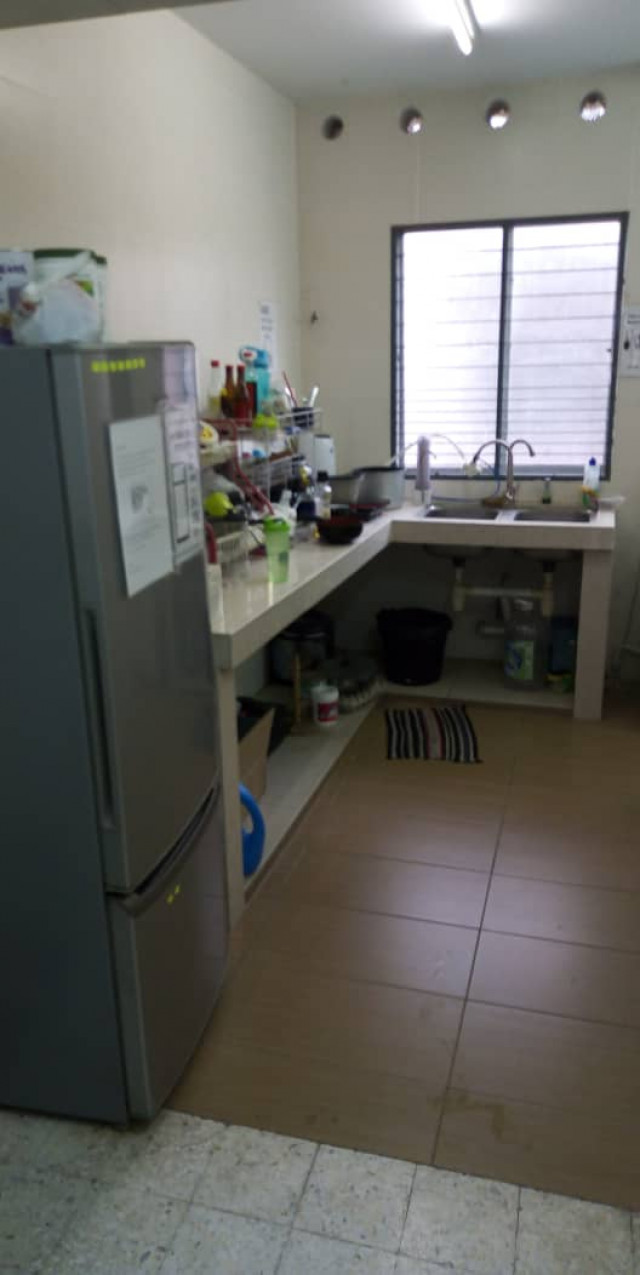 ROOM RENT FULLY FURNISHED!! Located at SS18, Subang Jaya