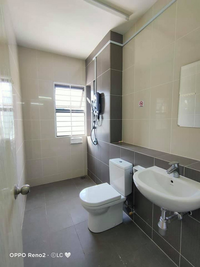Limited Room Available! SETIA ALAM SHAH ALAM