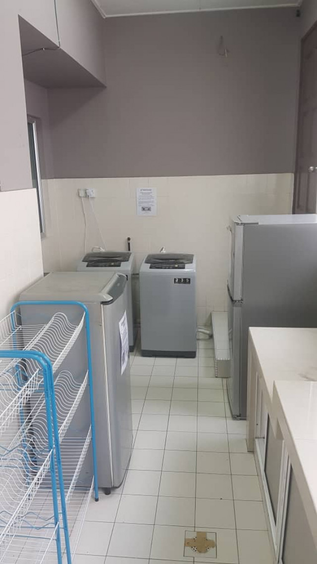 KOTA DAMANSARA PETALING JAYA With UNLIMITED WIFI !!