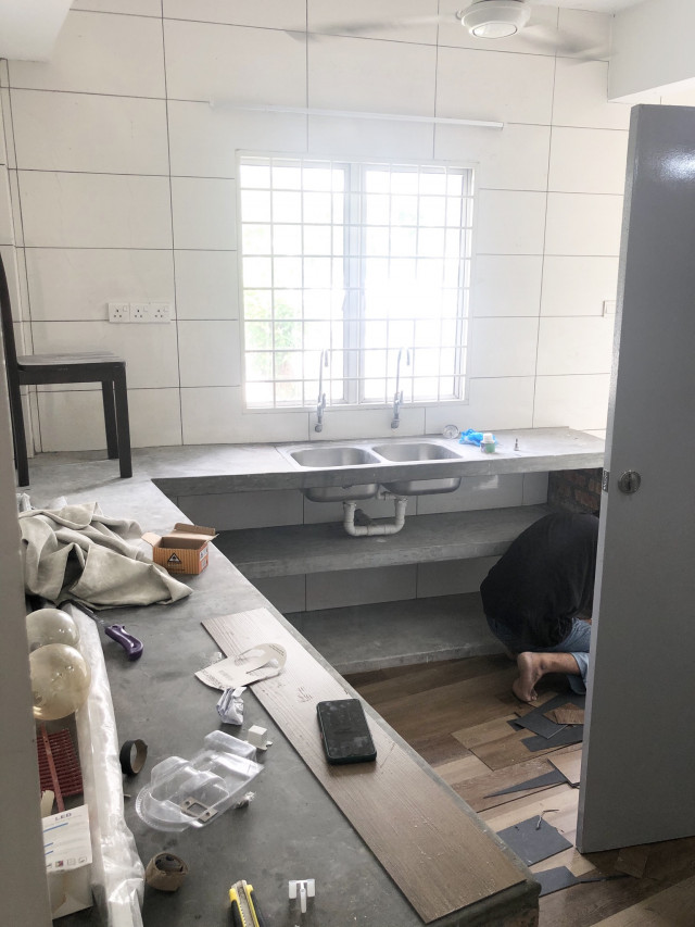 Asia Jaya LRT Room for Rent !