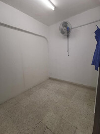 Newly furbished unit in Damansara Jaya!!