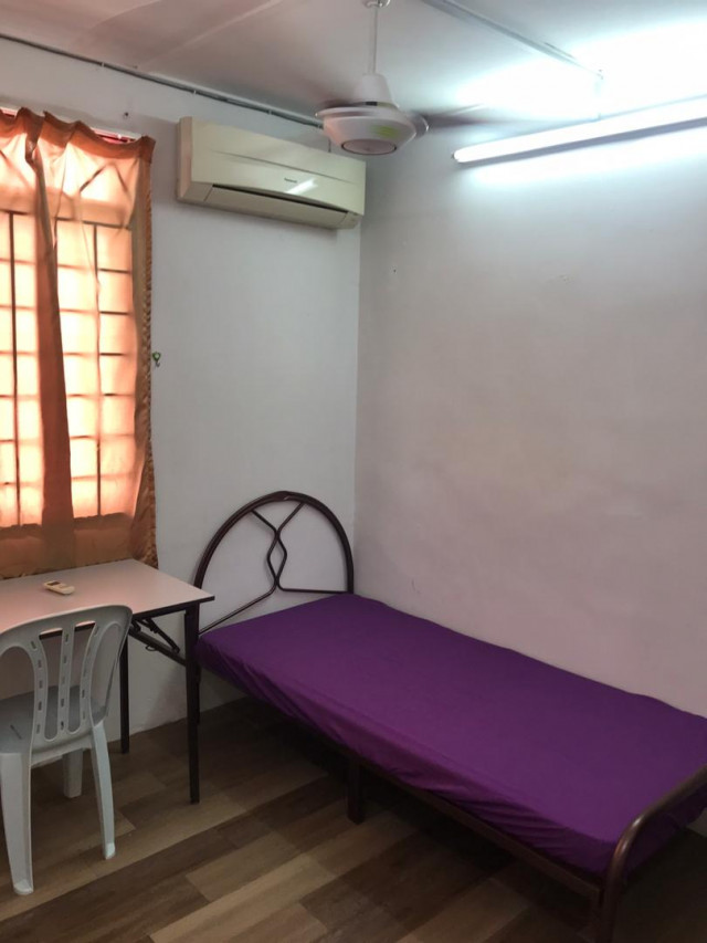 Located Near SS18 LRT Station ! Room For Rent at SS14, Subang Jaya