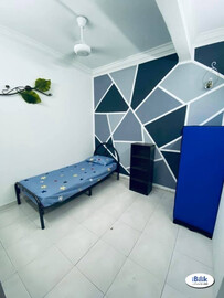 Room Rent at Bandar 16, Sierra, Puchong with Utilities