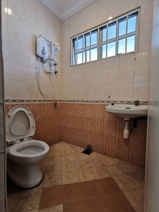 Room rental at Section 17, Petaling Jaya with WIFI