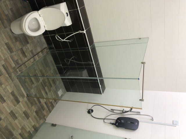 Medium Room In Setia Alam!
