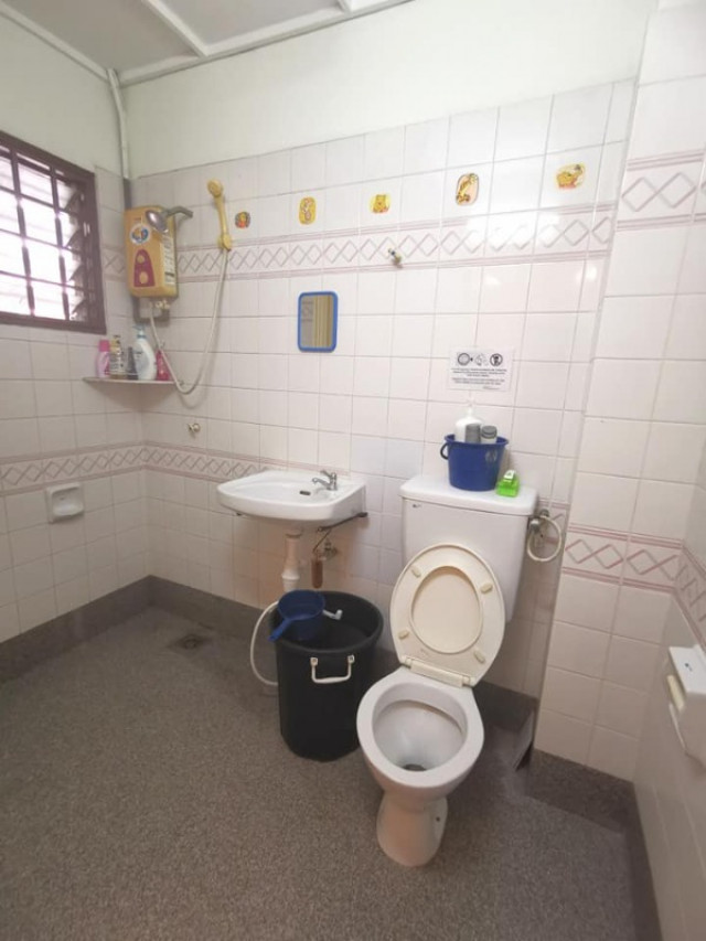 Room for Rent at Bukit Rimau, Shah Alam with WIFI