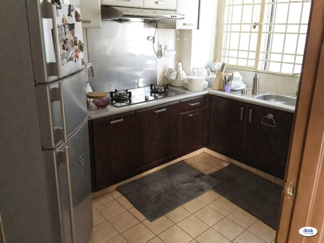 Air Cond Room for Rent at Bandar Puteri Puchong, FREE WIFI