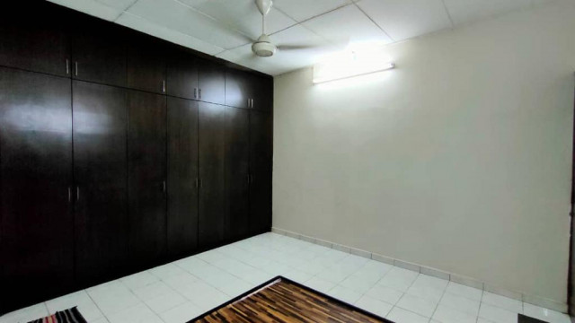 ROOM RENTAL SS 21 DAMANSARA UTAMA PJ