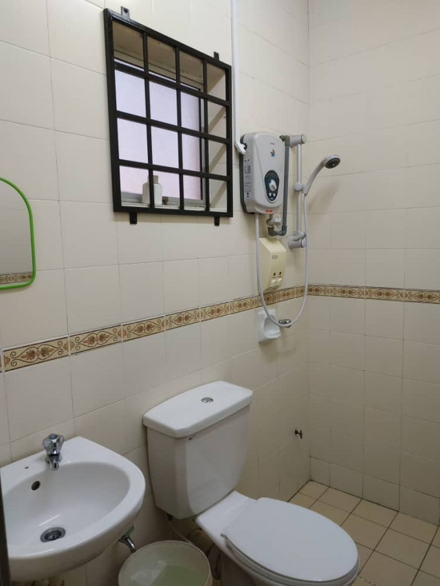 FULL FURNISH MASTERROOM+BATHROOM, Tainia Apt, Kota Damansara, near Sunway Giza