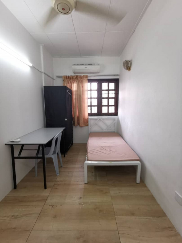 Limited Landed Room For Rent At BK5, Bandar Kinrara
