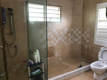 Room For Rent At Seputeh, Walking distance to Mid Valley