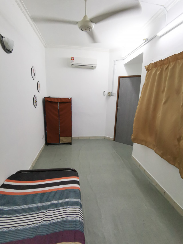 Low Deposit Cheap Single Room in Bu 10
