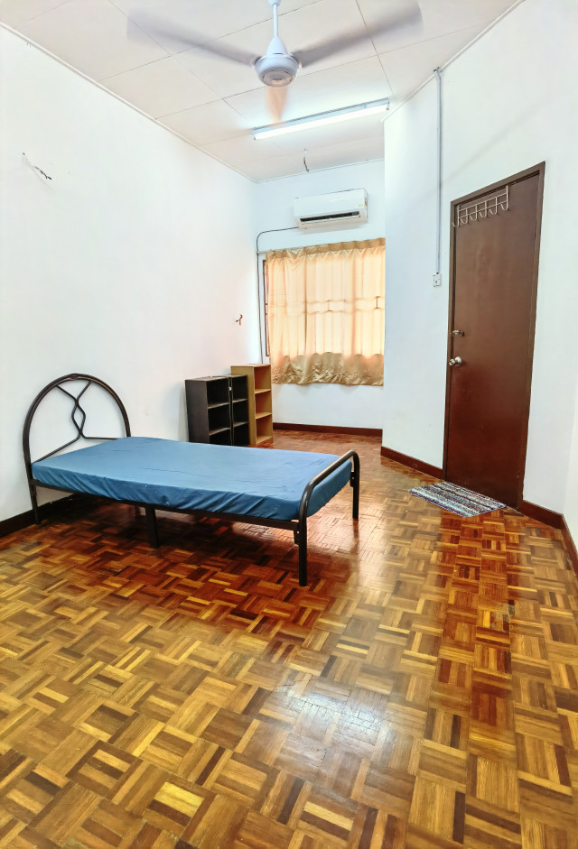 🔰Low Deposit Medium Room in Bdr Utama
