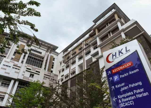 🌈🌈Limited Spacious Master Room @ Nearby Jalan Raja Chulan ( LRT & Monorail Chow Kit )