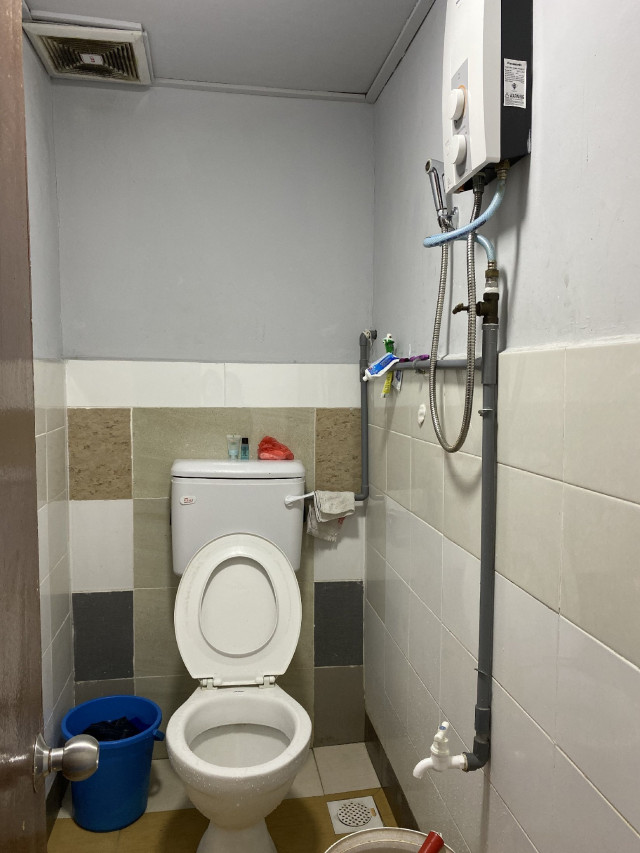 UPTOWN SHOPHOUSE FOR RENT RM350 !